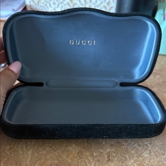 Gucci Brown Sunglasses for Women - Picture 6 of 6